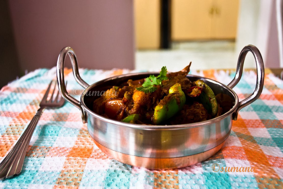 Kadai Chicken - a spicy Indian chicken curry recipe